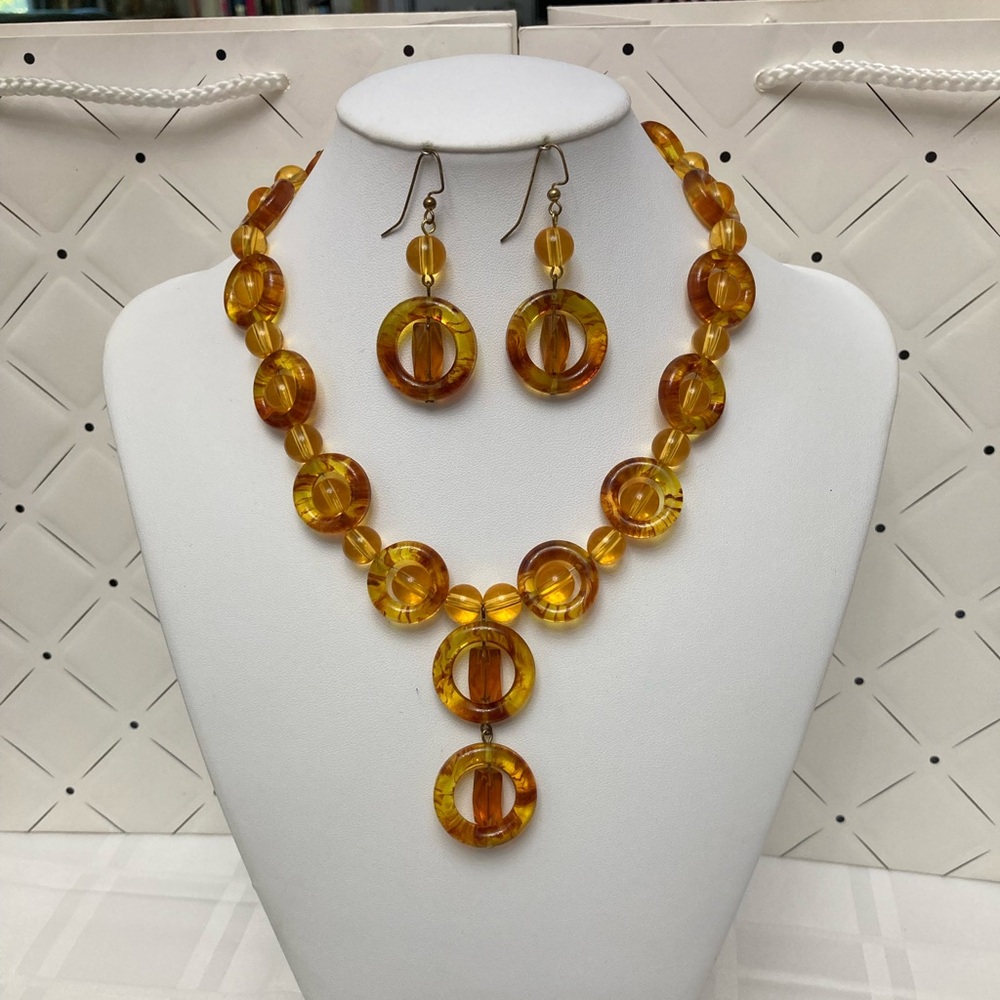 Necklace set ❤️